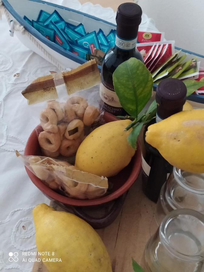Chez Tamara With Private Parking And Air Conditioned Monterosso al Mare Exterior foto